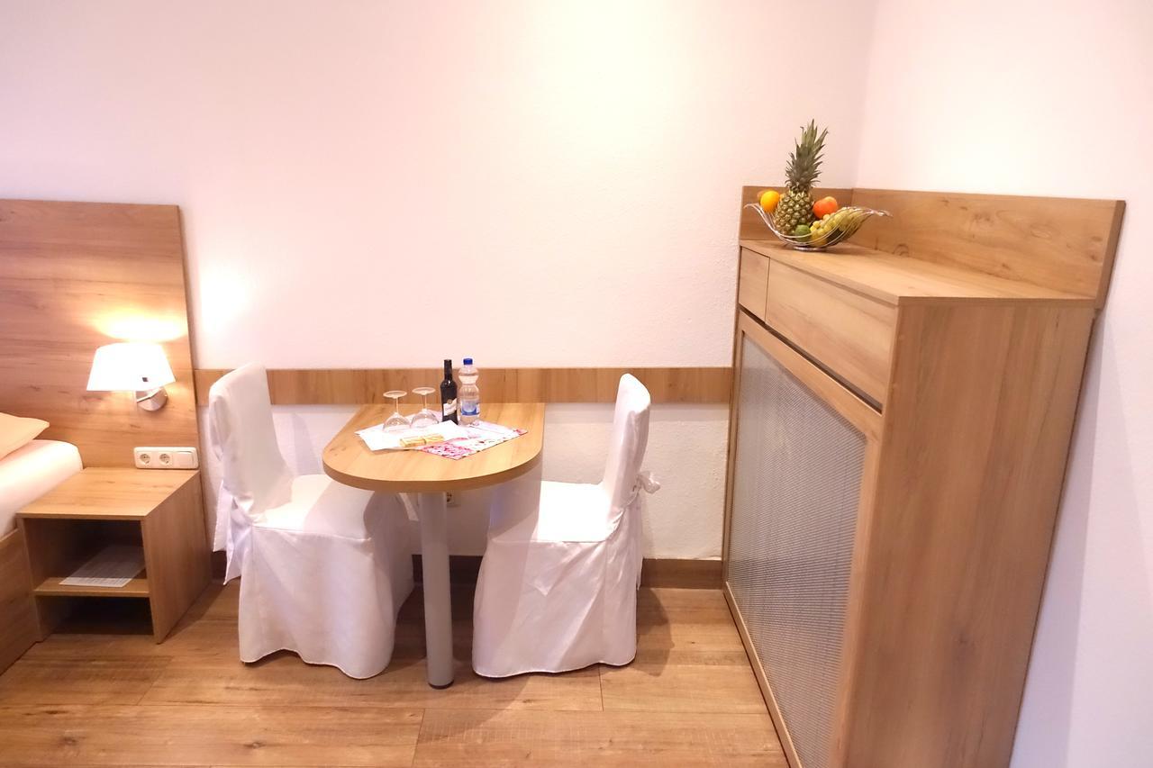 Gasthof & Restaurant "Am Kreuz" Essen Dış mekan fotoğraf
